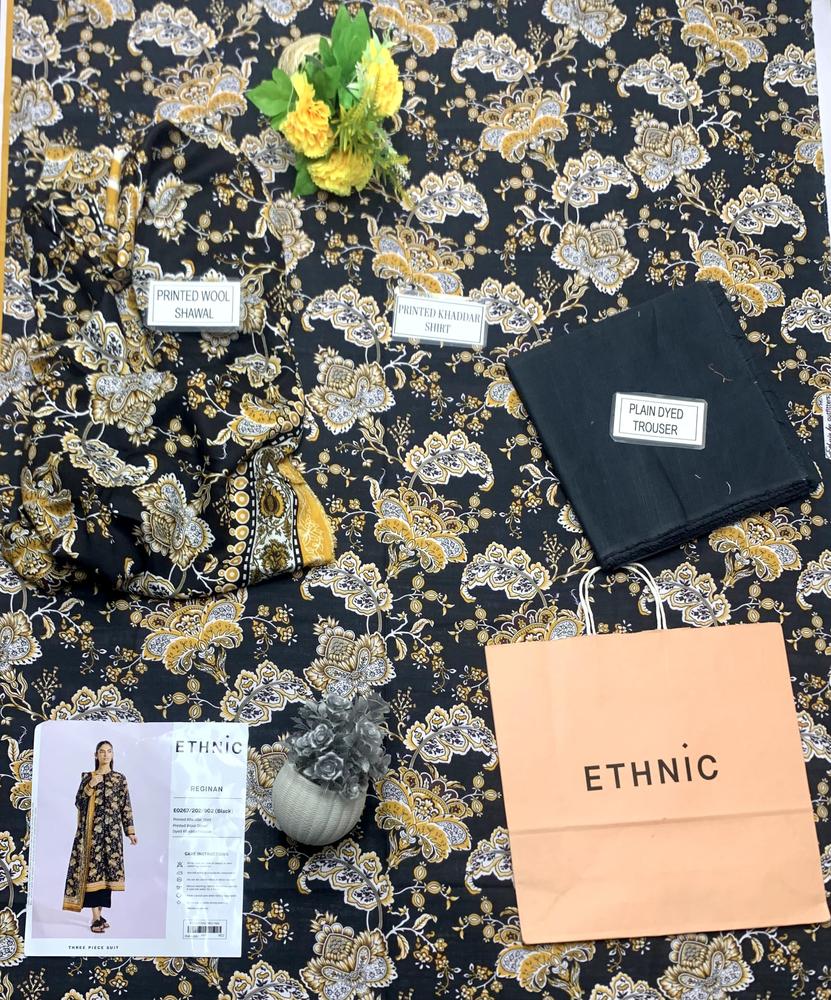 3 Pcs Women's Unstitched Khaddar Printed Suit