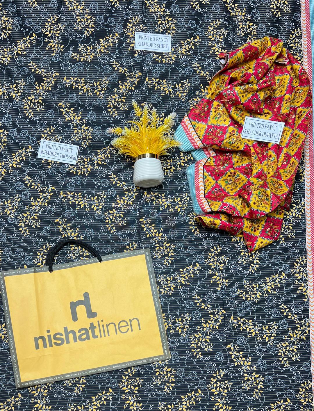 3 Pcs Women's Unstitched Khaddar Printed Suit